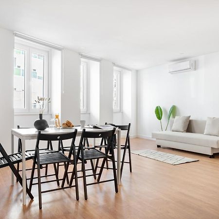 ליסבון Altido Modern 2-Level Flats Near Ajuda Palace מראה חיצוני תמונה
