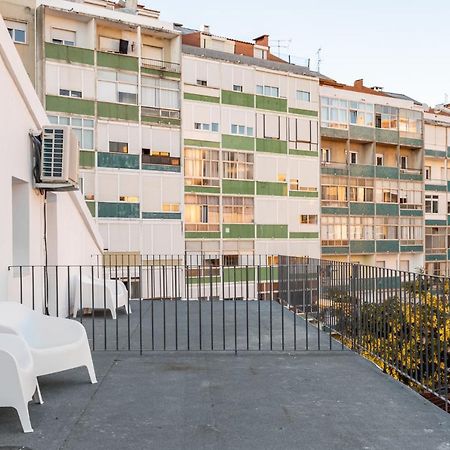 ליסבון Altido Modern 2-Level Flats Near Ajuda Palace מראה חיצוני תמונה