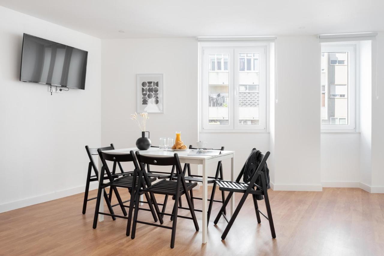 ליסבון Altido Modern 2-Level Flats Near Ajuda Palace מראה חיצוני תמונה